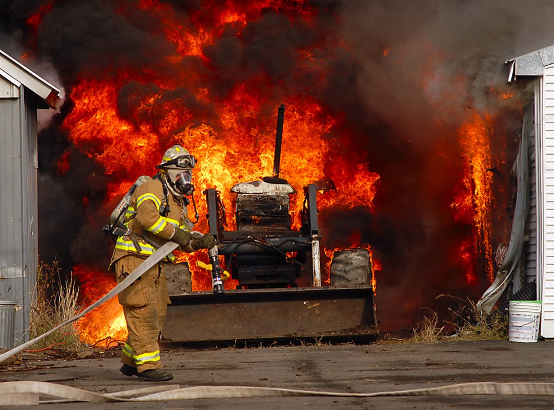 Пожарно-спасательные подразделения привлекались для ликвидации пожара в Пудожском районе.